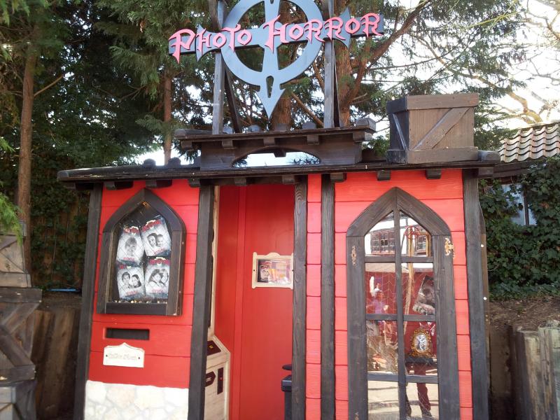 Transylvania photo horror booth