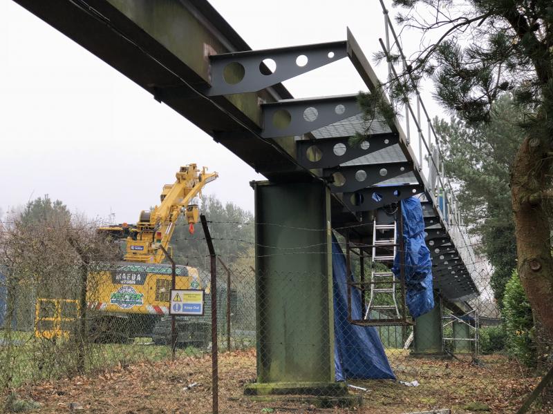 Monorail Evacuation Platforms Installation