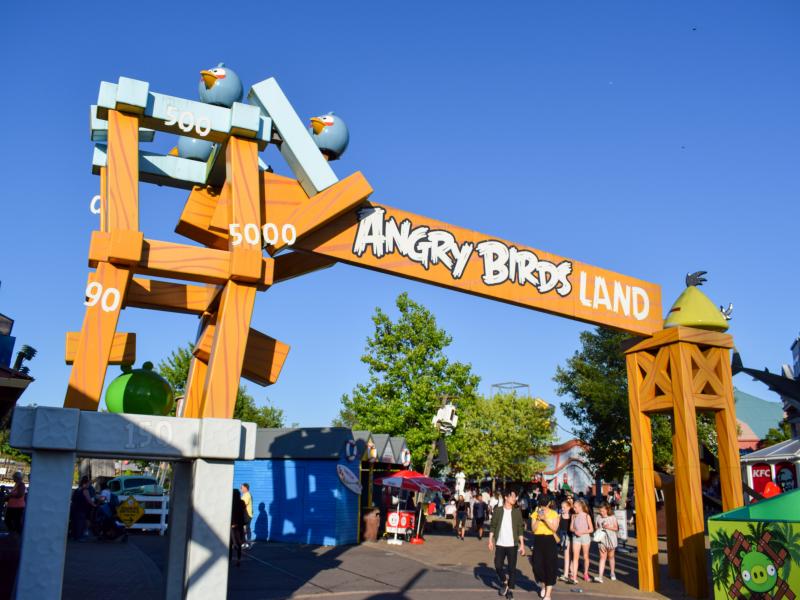 
Angry Birds Land Construction