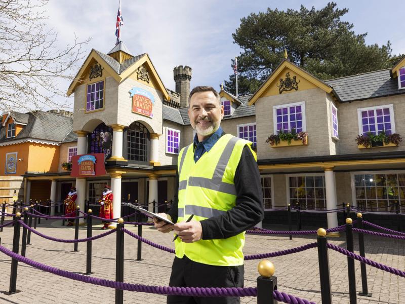 David Walliams Gives Green Light To Gangsta Granny The Ride At Alton Towers