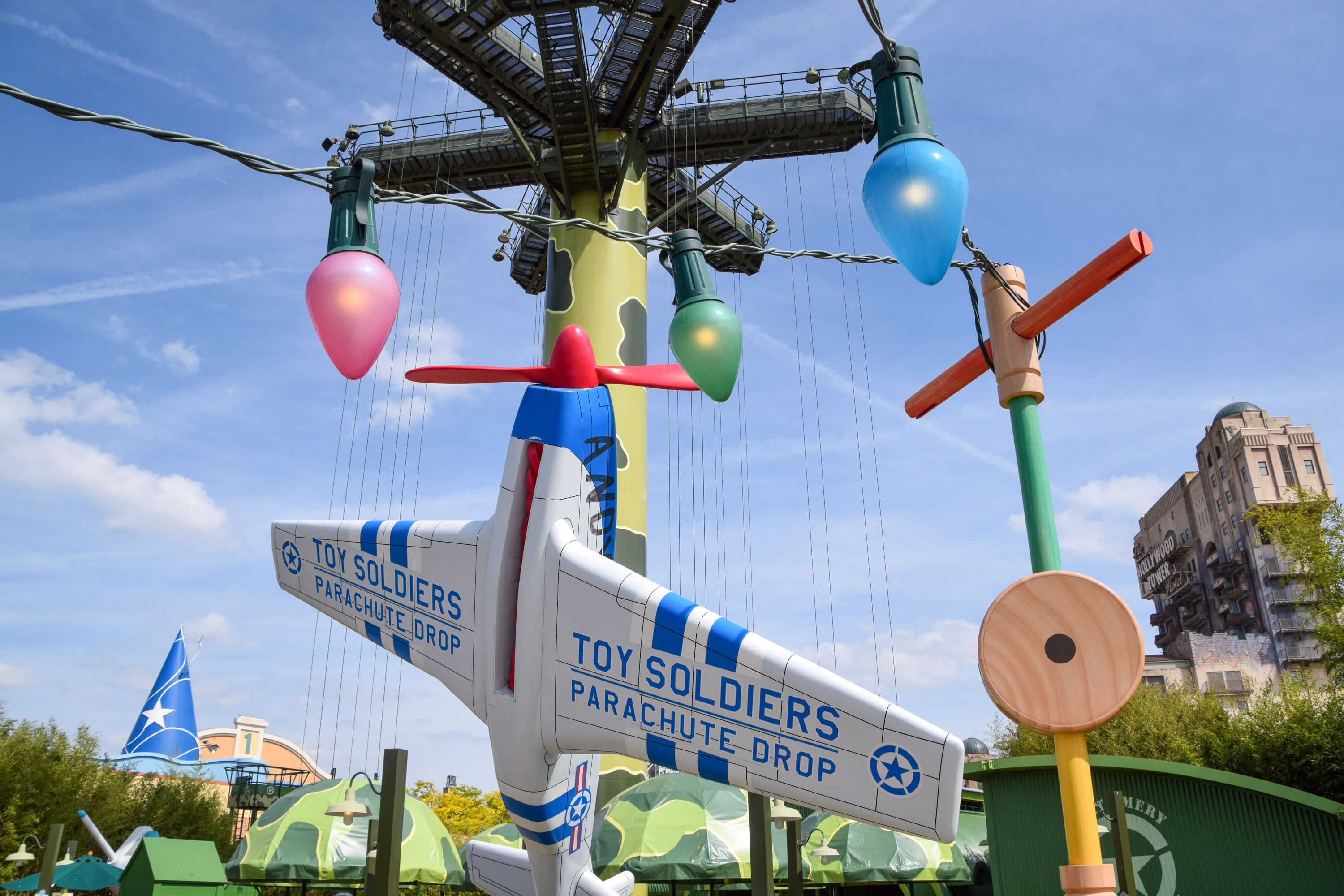 Toy Soldiers Parachute Drop