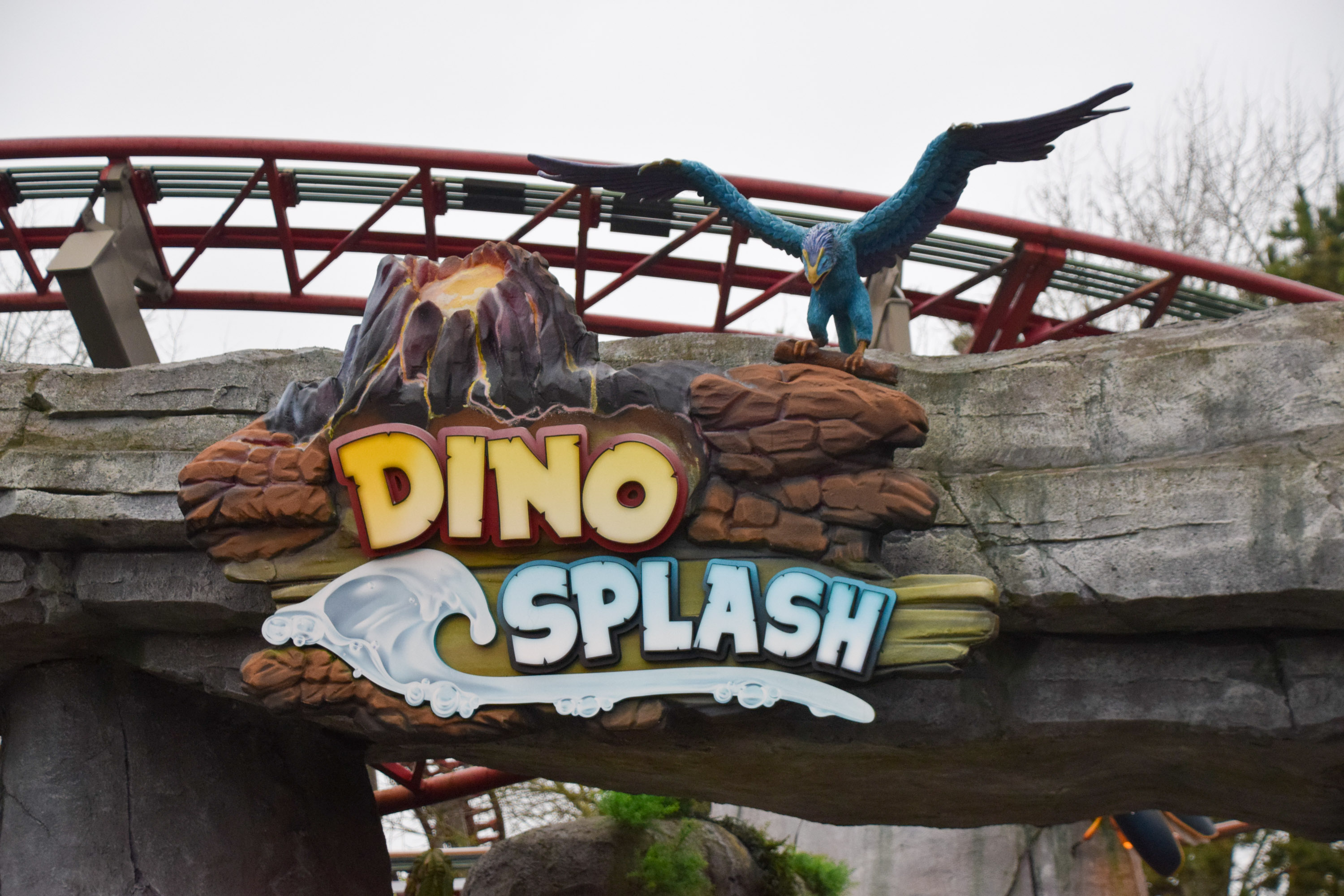 DinoSplash