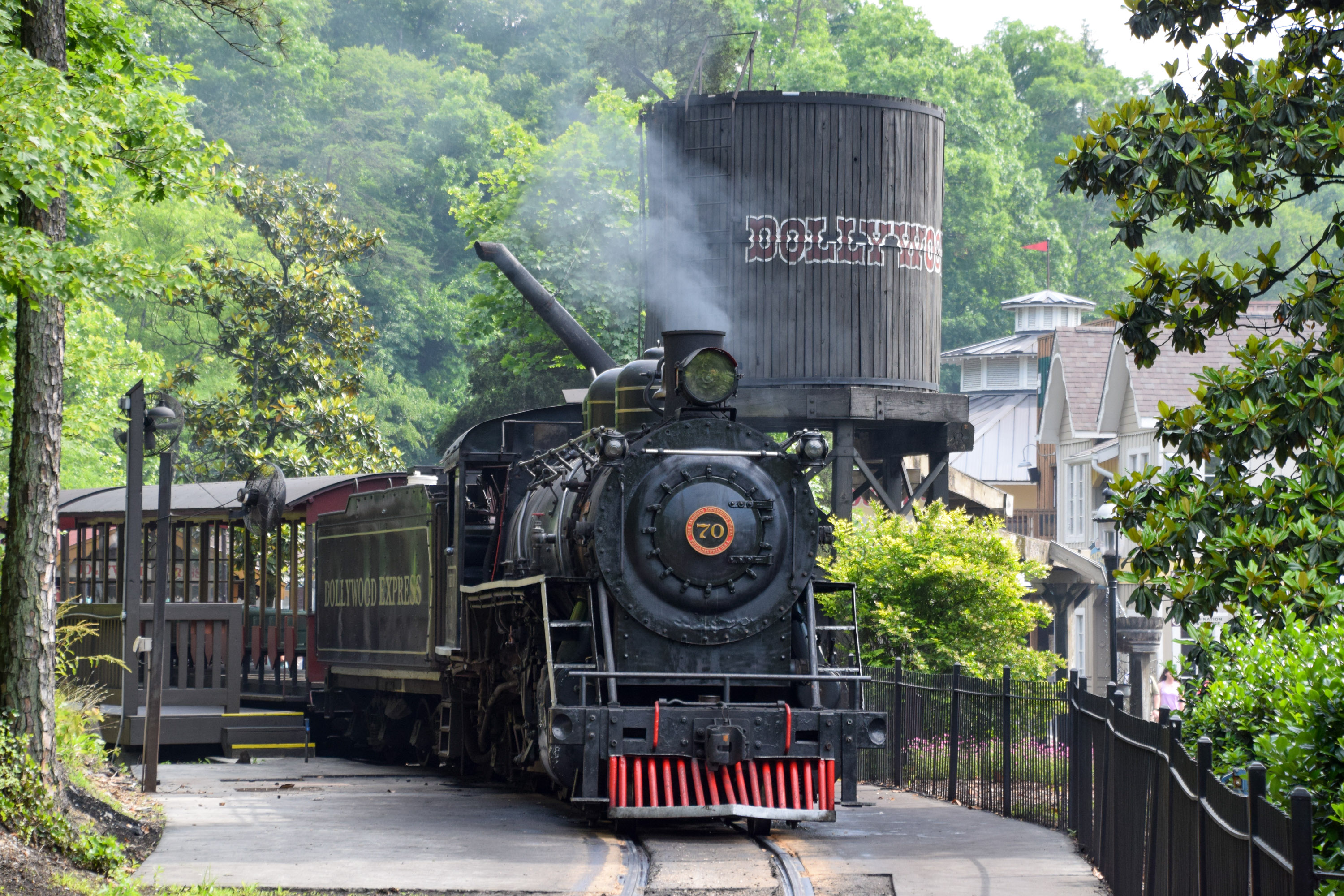 Dollywood Express