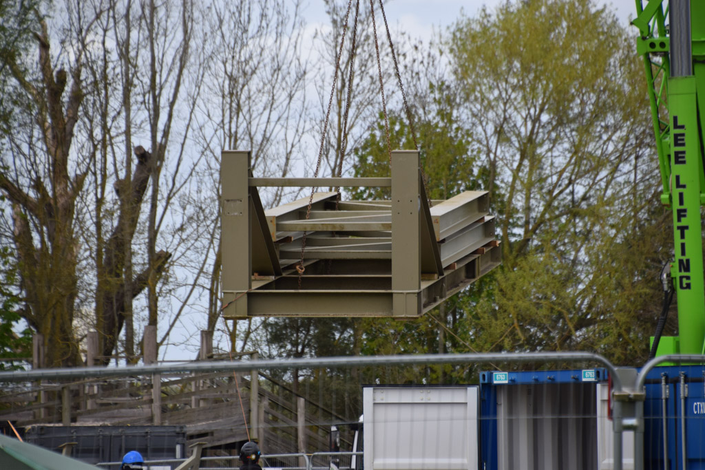 Kobra Craned onto Lorries as Minecraft World Construction Continues