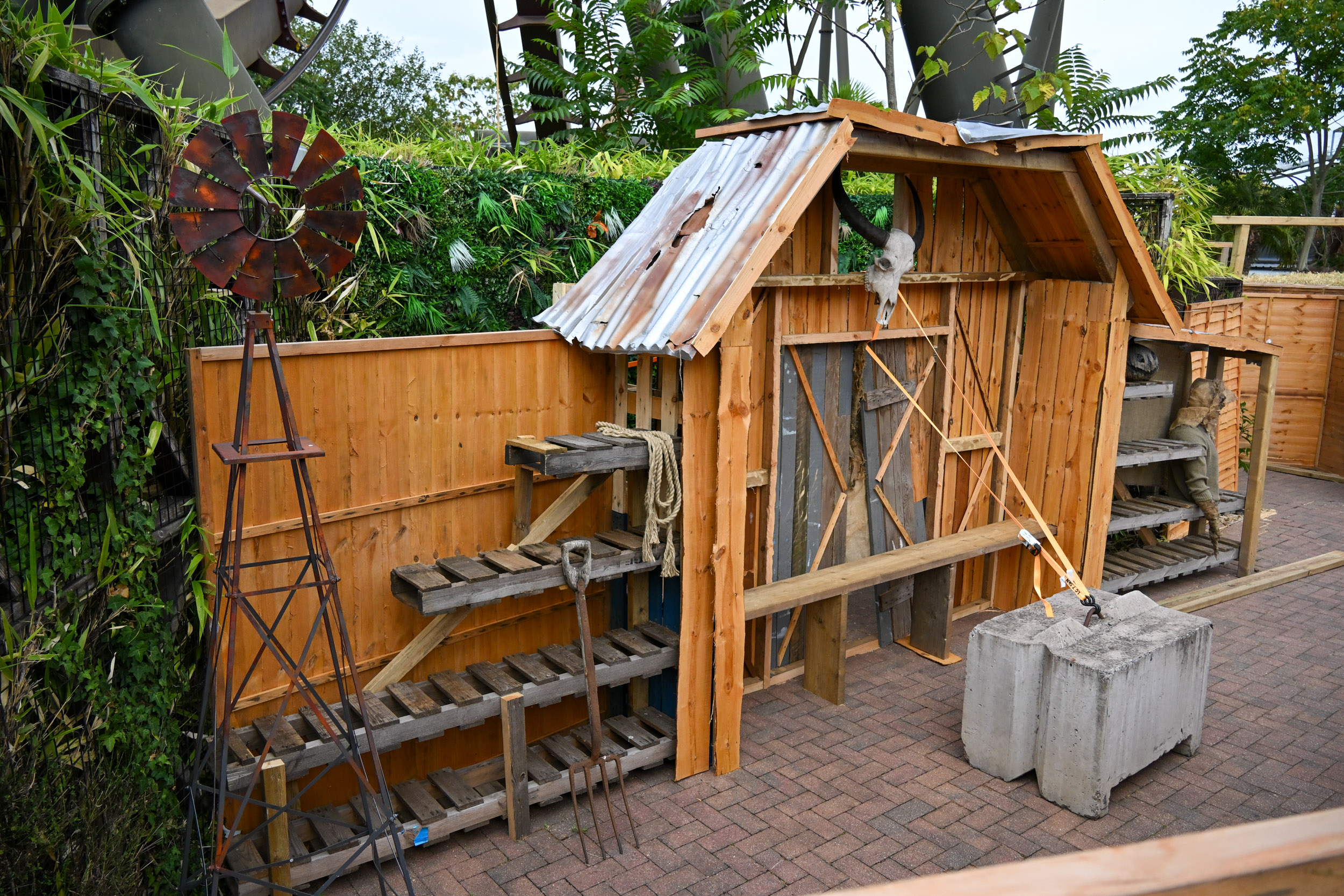 Thorpe Park Fright Nights 2026 Update: Tenement, The Crows & Stitches