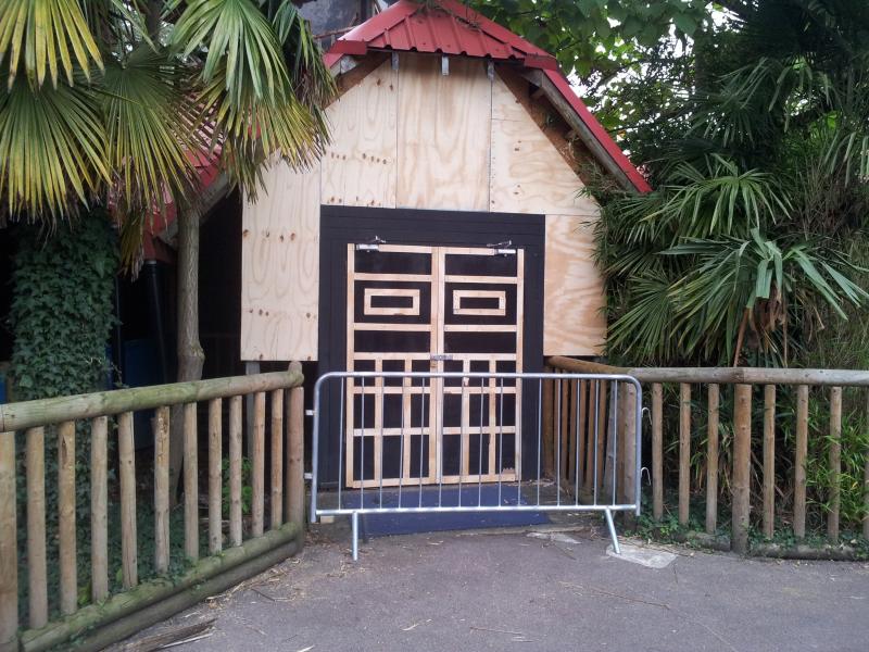 Final preparations for Fright Nights