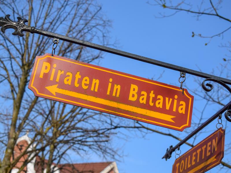 Pirates in Batavia