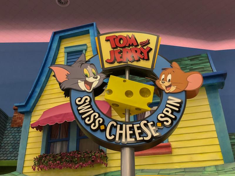 Tom and Jerry Swiss Cheese Spin