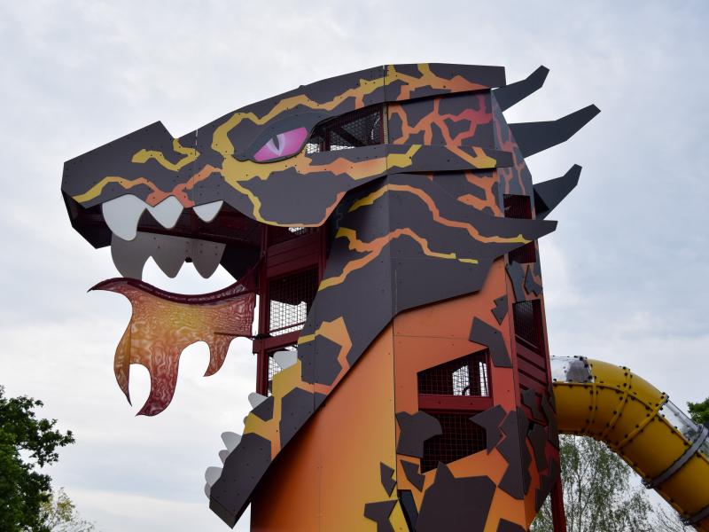 Lava Dragon Play