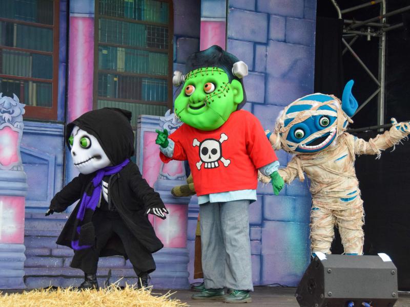 Patches Trick O Treat Show