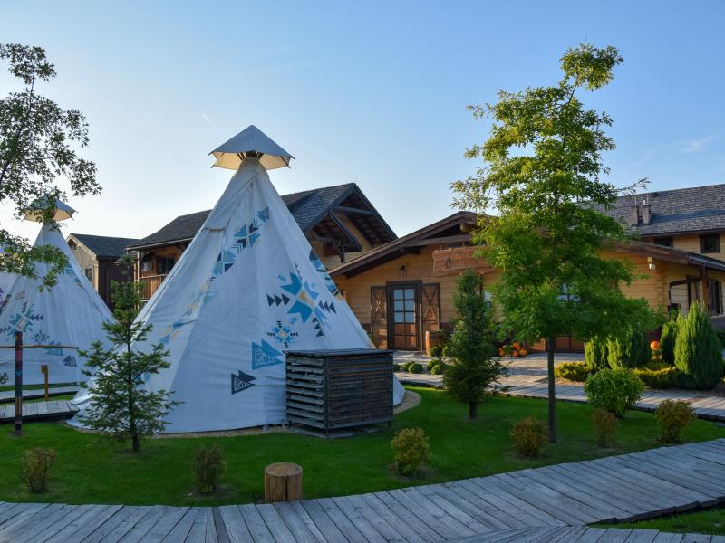 Western Camp Resort
