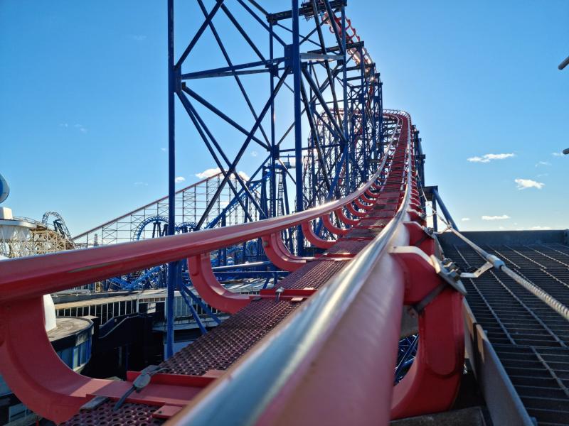 Blackpool Pleasure Beach Walk The Big One XL