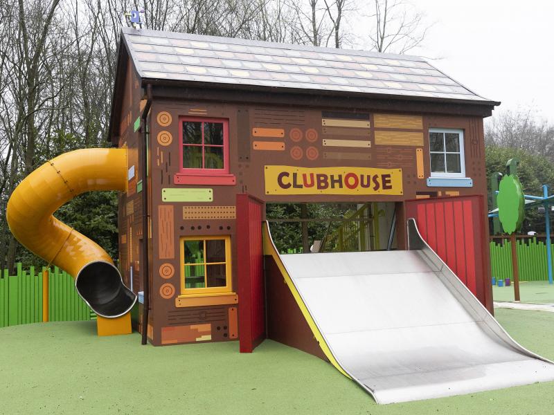 Alton Towers Resort ‘Magic Makers‘ make final preparations to new CBeebies Land