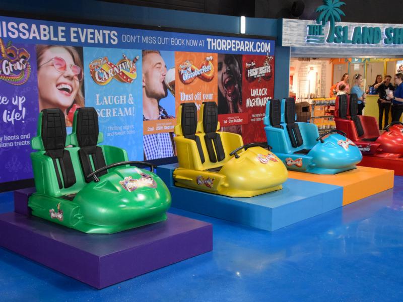 Thorpe Park Use Old X :\ No Way Out Cars To Advertise 2022 Events