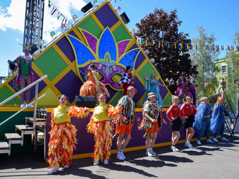 The Crowning of the Krewes