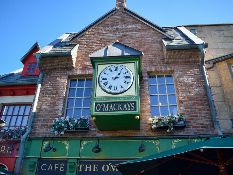The O'Mackay's Café and Pub
