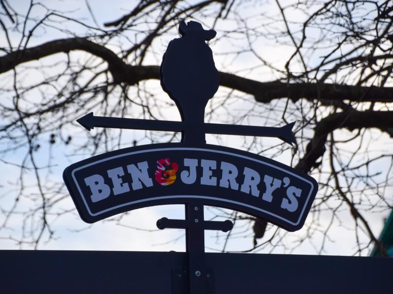 Ben & Jerry's Heartlake City
