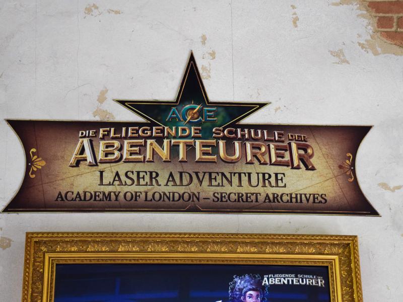 Laser Adventure - School of Adventurers