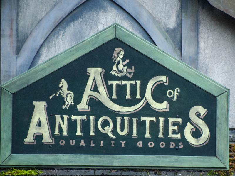 
Attic of Antiquities