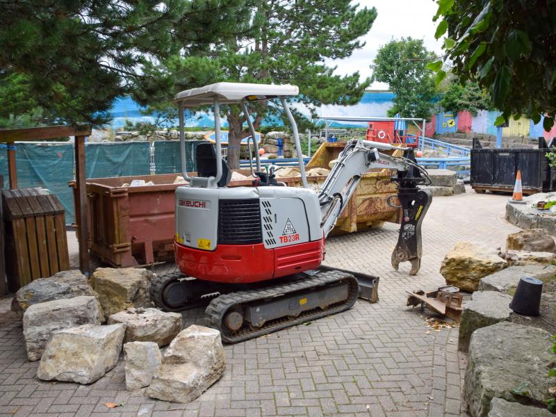 Creepy Caves Maze Removal Begins
