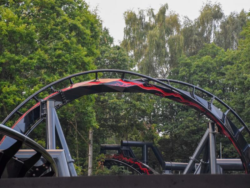 Nemesis 95% Of Track Installed And Station Painting Continues