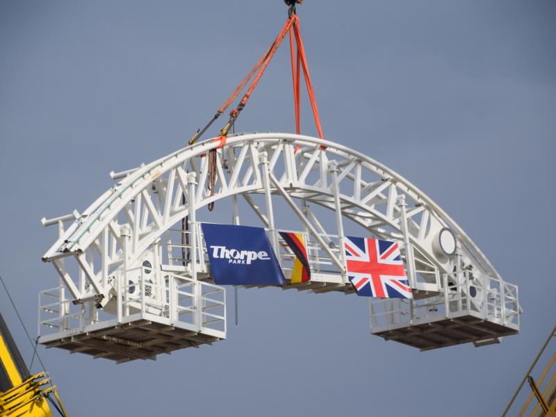 Hyperia Track Completed! Top Of Lift Hill Lifted Into Place