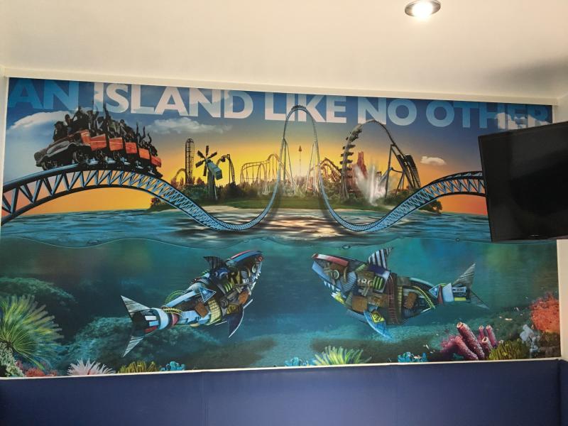 Thorpe Shark Basic Room