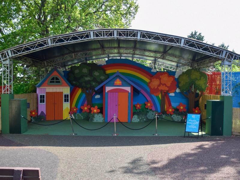 Mini Stage