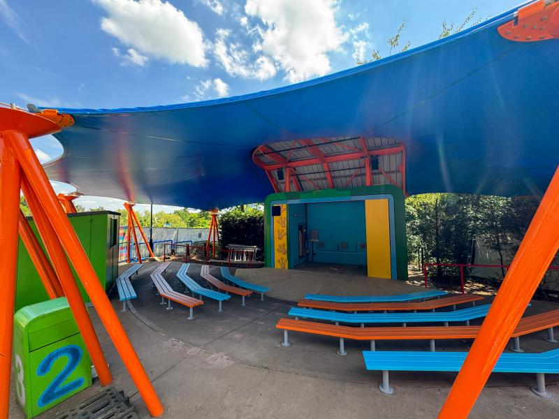 Puppet Theatre in DUPLO Valley Still Under Refurbishment