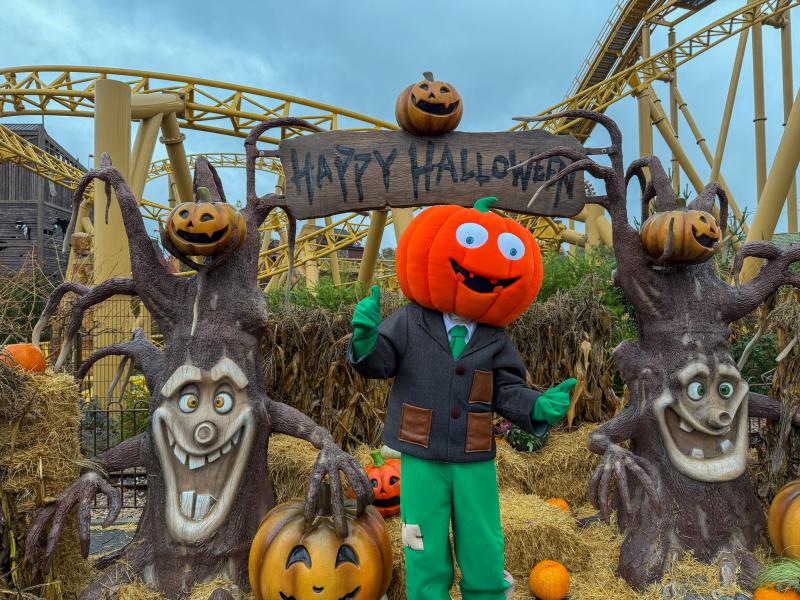 Paultons Park Halloween Spooktacular 2025