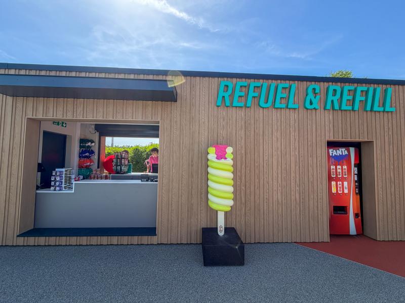 Refuel & Refill