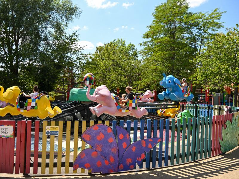 Elmer’s Flying Jumbos Reopens at Chessington After Year-Long Closure