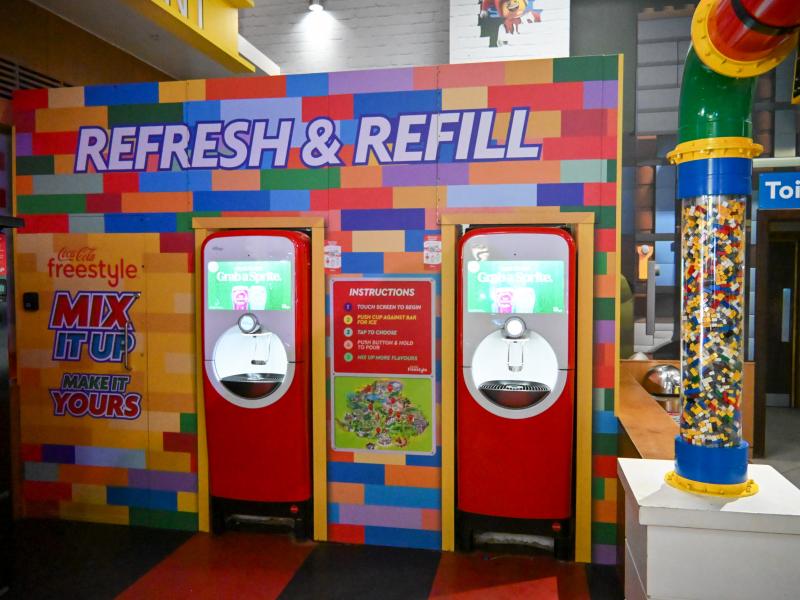 LEGO Hotel Freestyle Refill Station