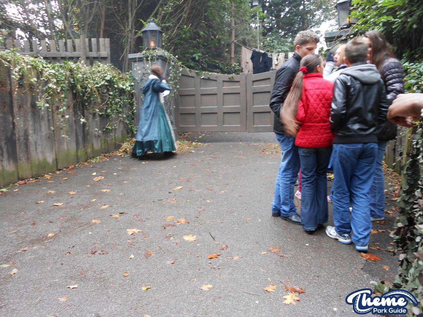 Chessington World Of Adventures - Hocus Pocus 2012