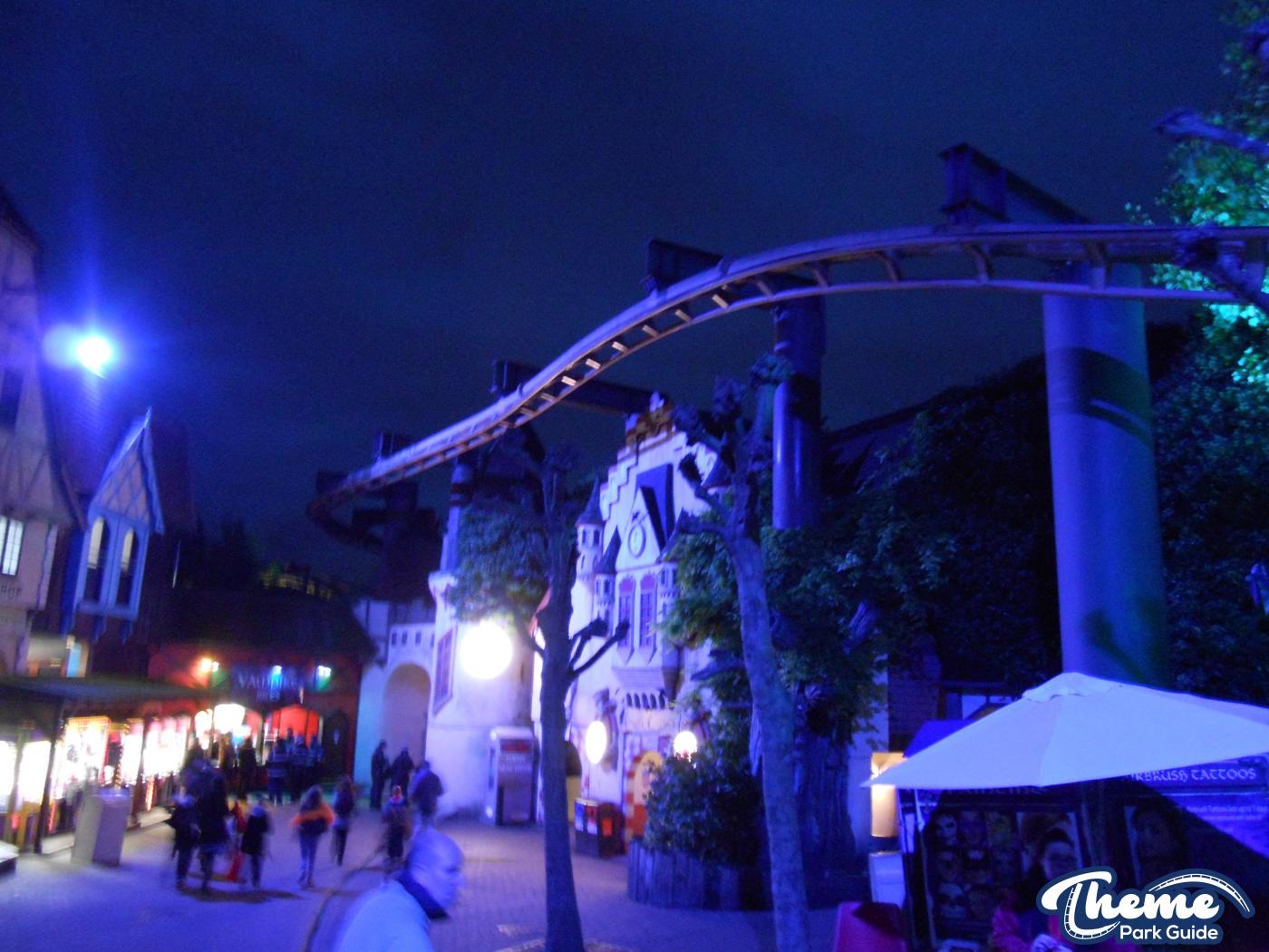 Chessington World Of Adventures - Hocus Pocus 2012