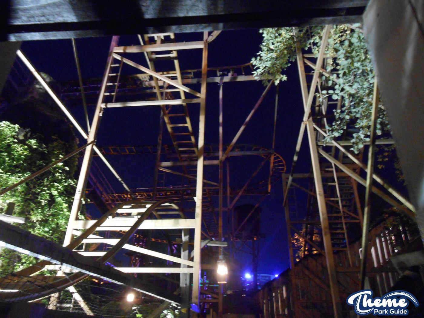 Chessington World Of Adventures - Hocus Pocus 2012