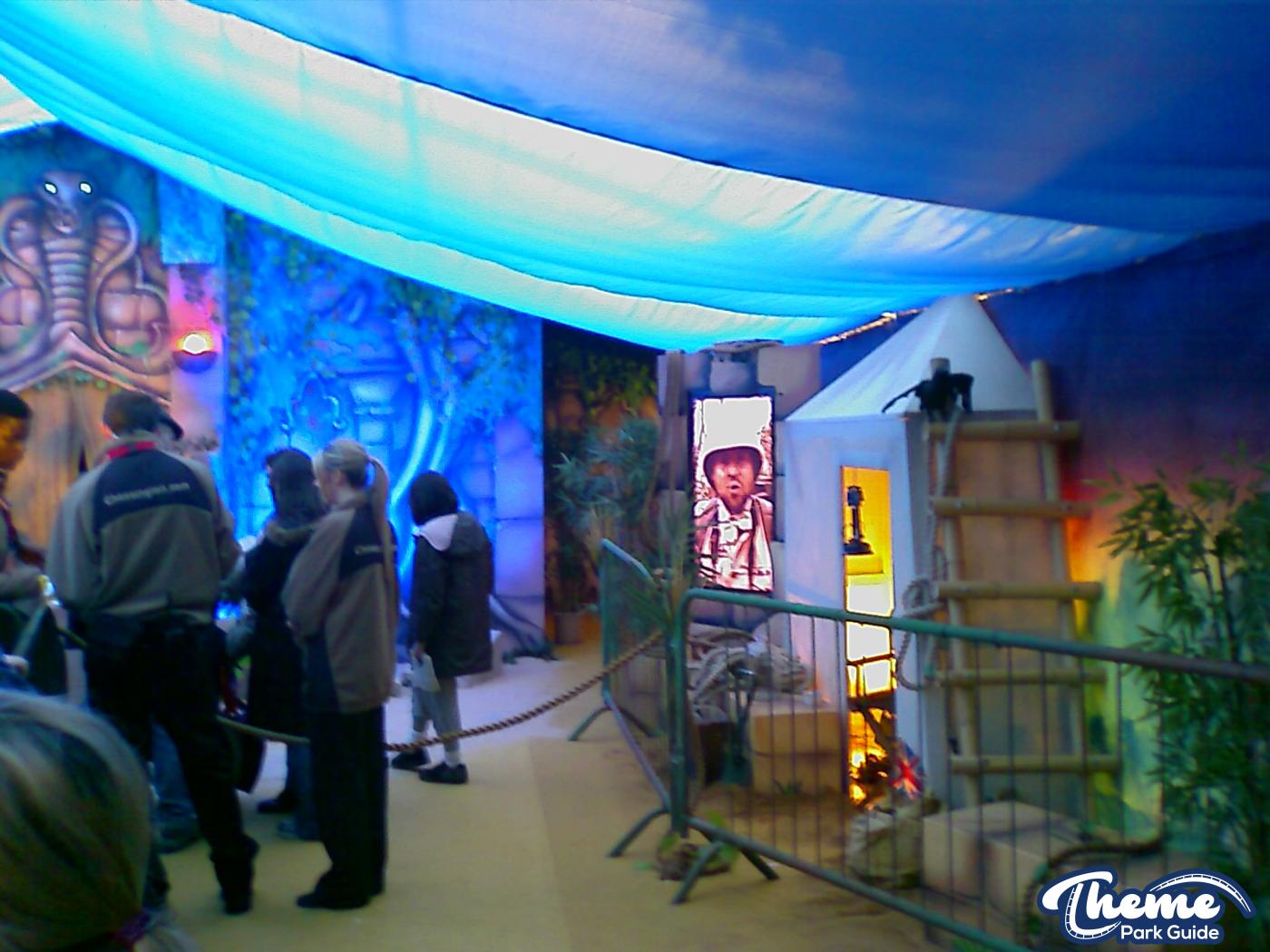 Chessington World Of Adventures - Hocus Pocus 2011