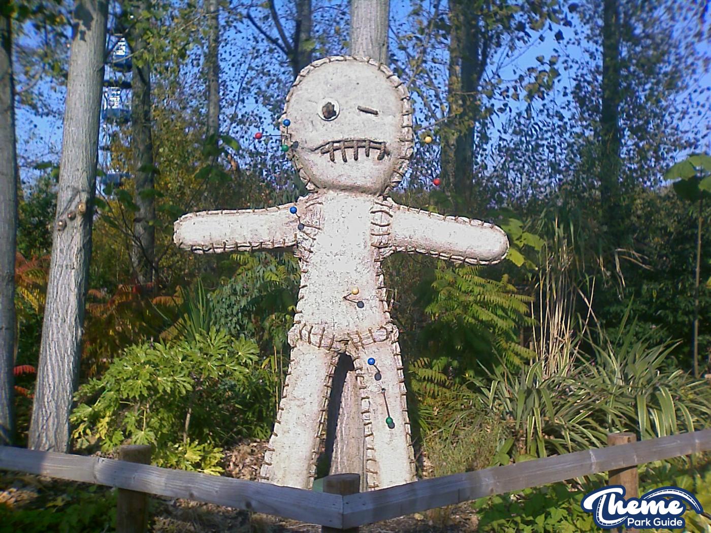 Chessington World Of Adventures - Hocus Pocus 2011