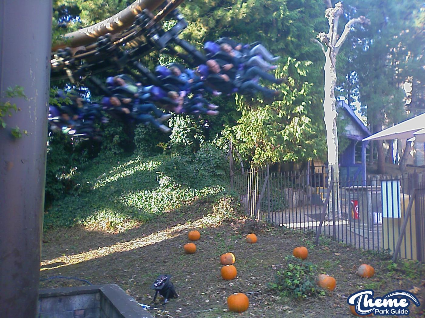 Chessington World Of Adventures - Hocus Pocus 2011