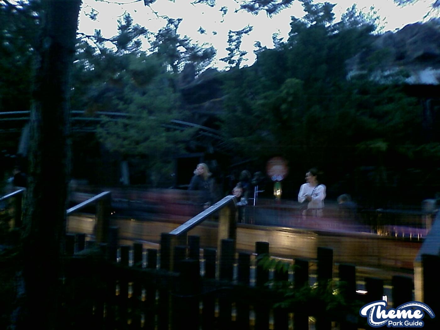 Chessington World Of Adventures - Hocus Pocus 2011