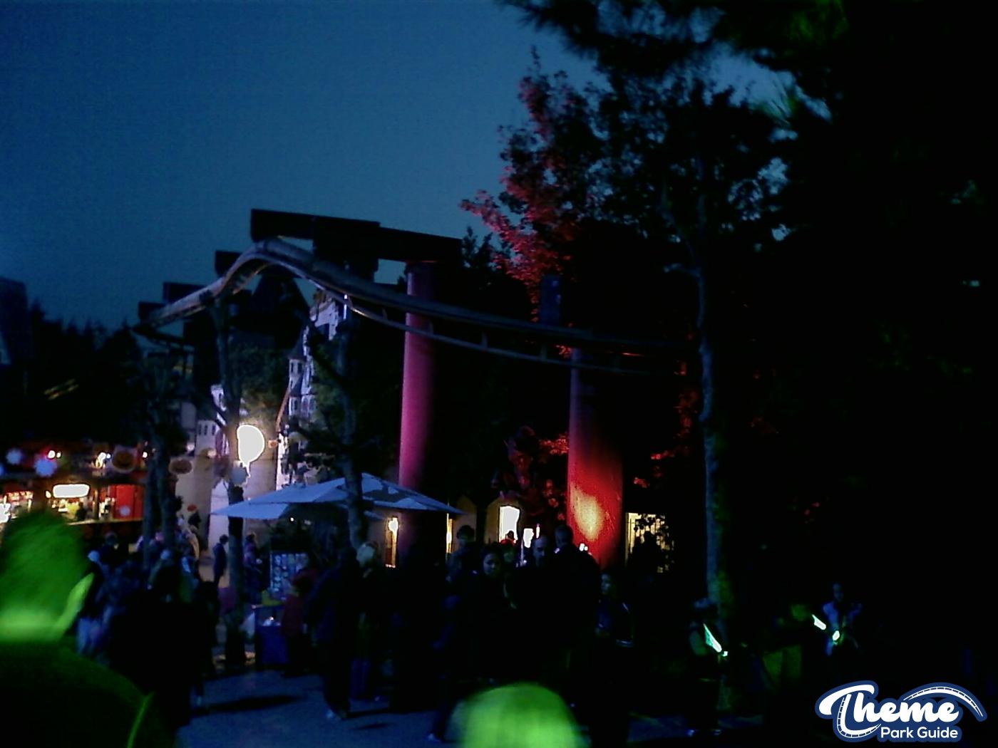 Chessington World Of Adventures - Hocus Pocus 2011