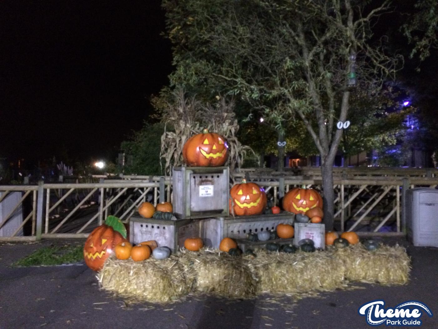 Chessington World Of Adventures - Howl'o'ween 2014 Review