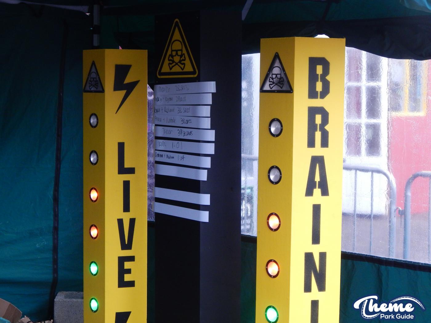 Thorpe Park - Thorpe Park Brainiac Live 2015