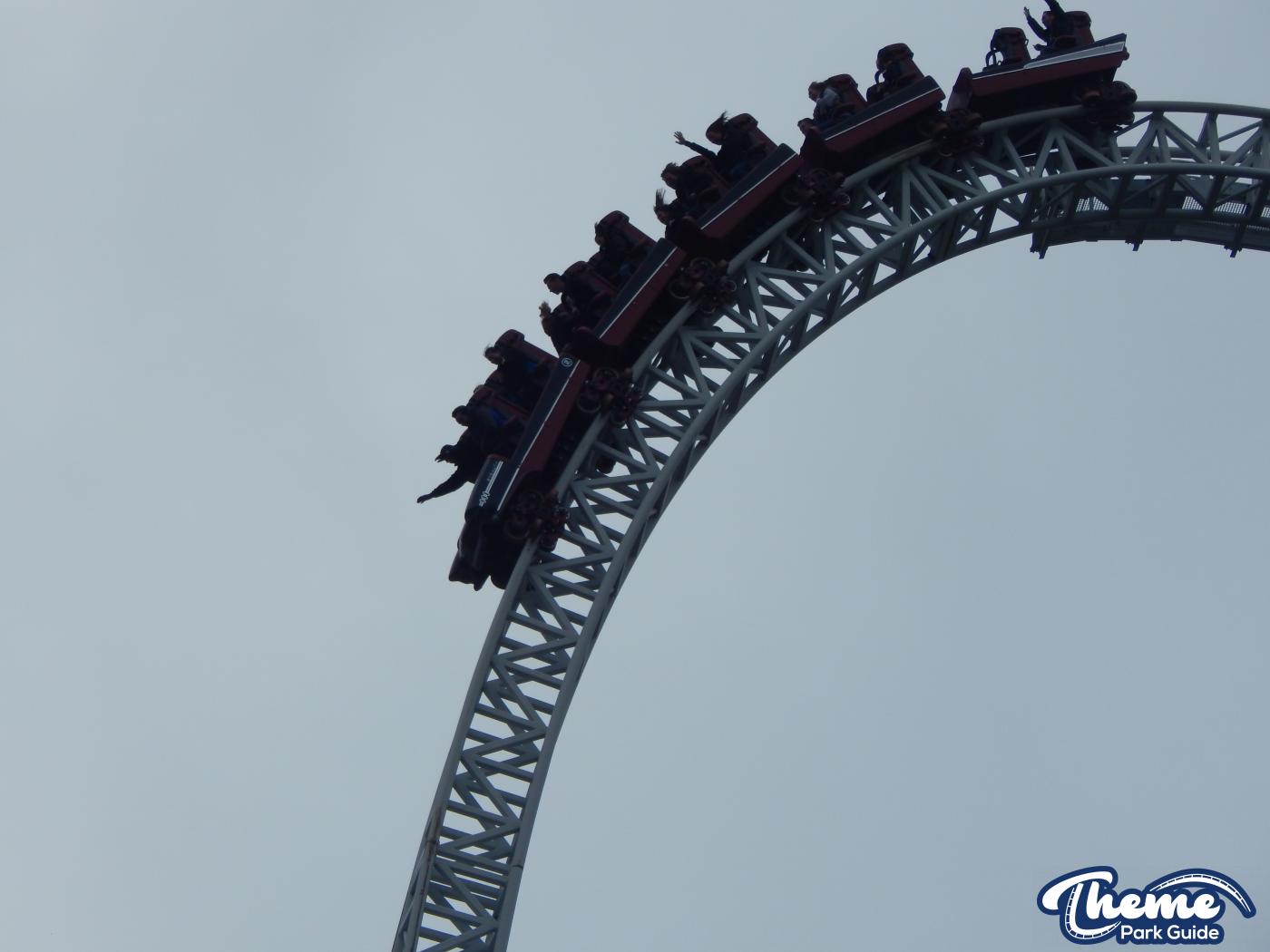 Thorpe Park - Thorpe Park Brainiac Live 2015