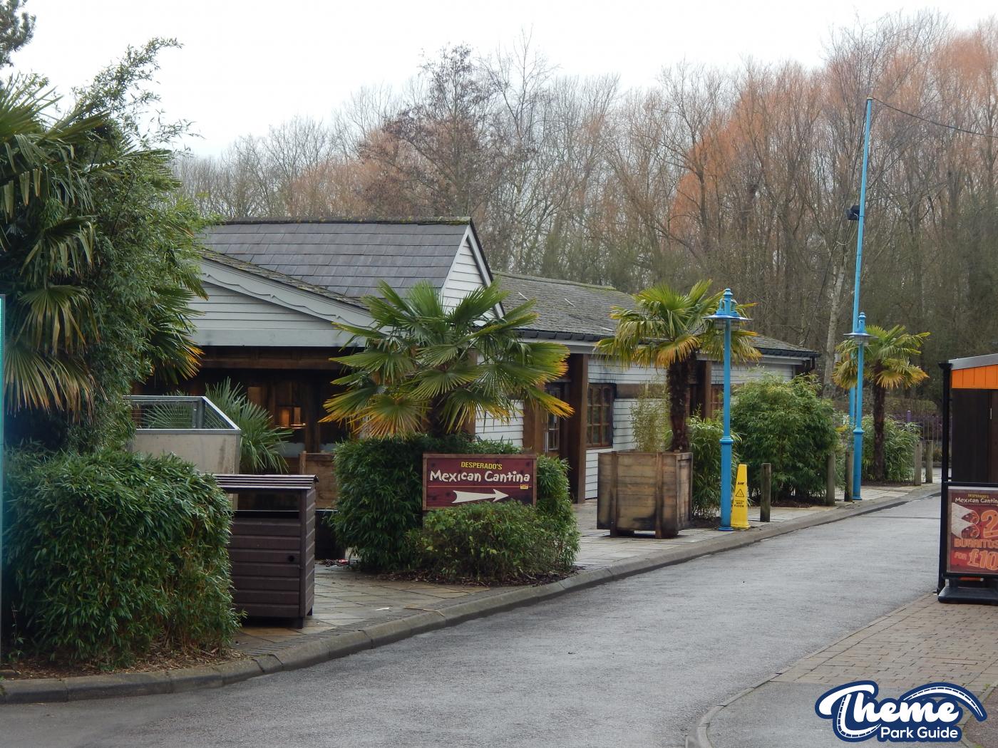 Thorpe Park - Thorpe Park Brainiac Live 2015