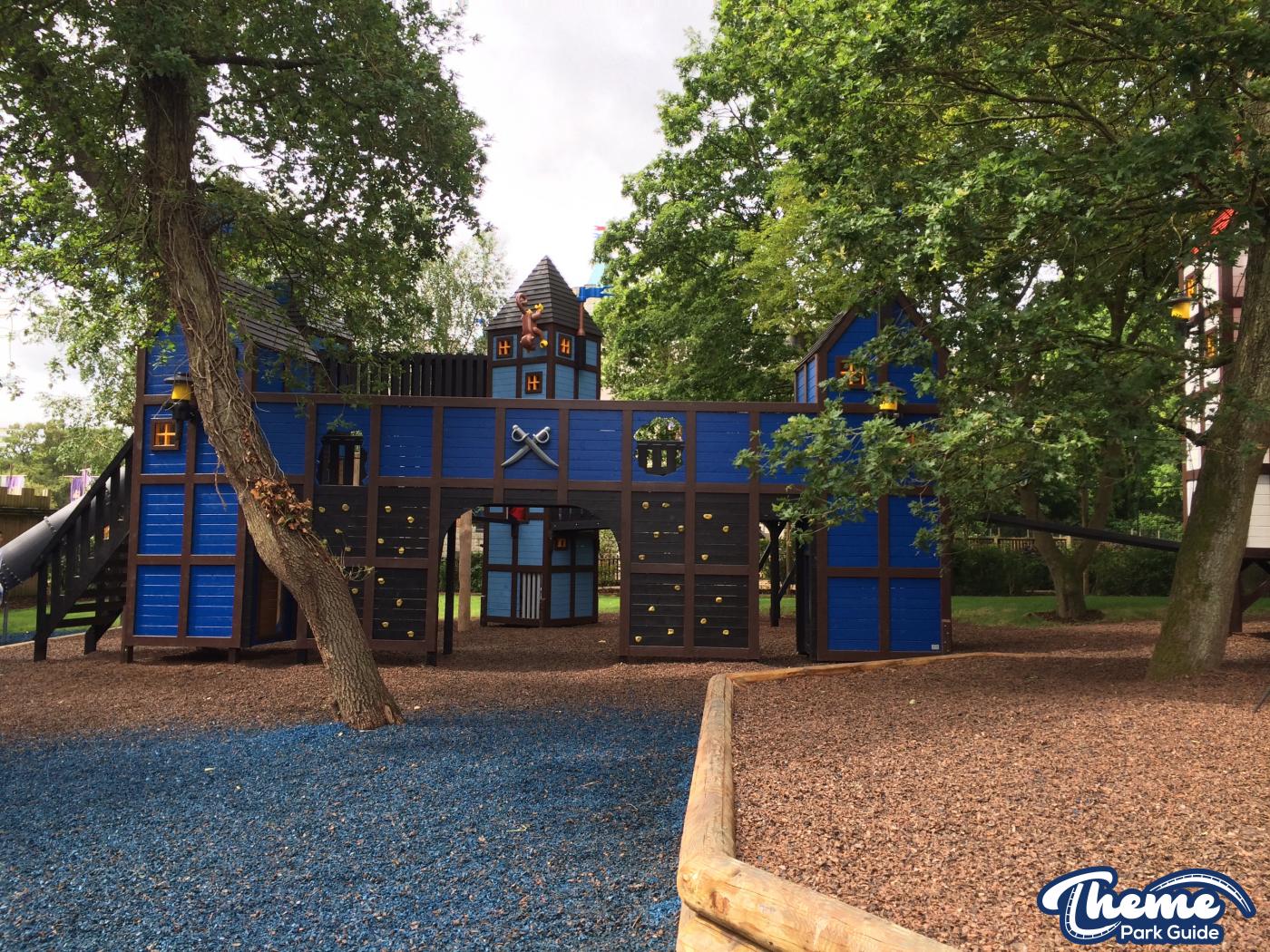 Castaway Camp - Pirate Shores