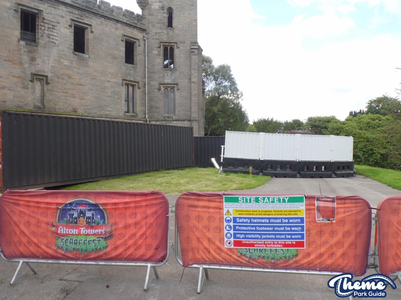 Alton Towers - Scarefest Construction (13/08/17)