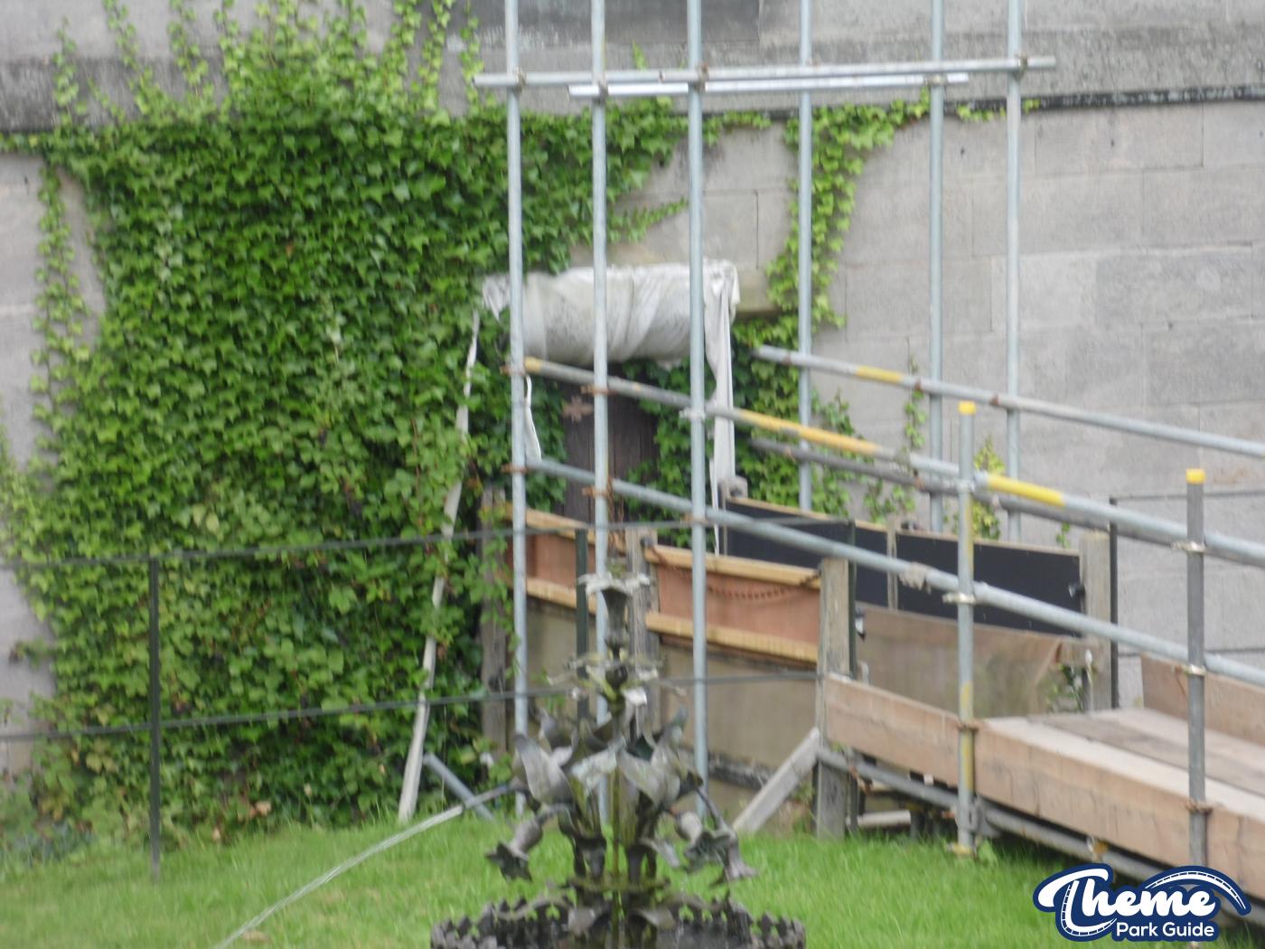 Alton Towers - Scarefest Construction (13/08/17)