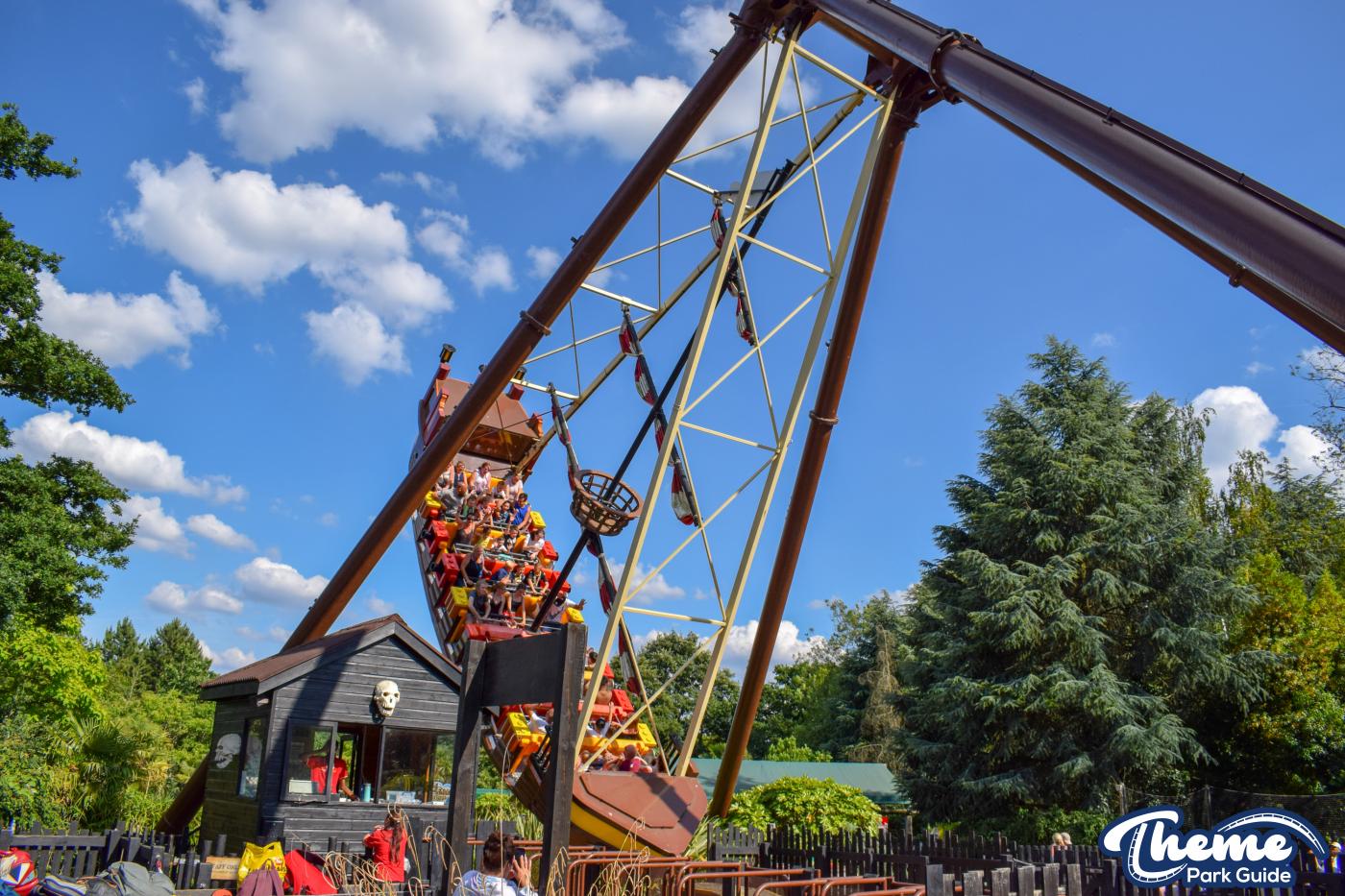 Jolly Rocker - Pirate Shores