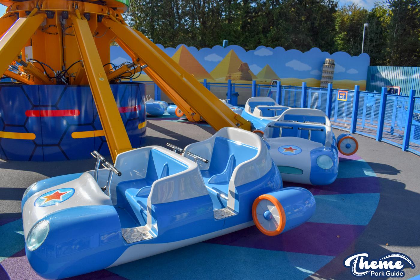 Go Jetters Vroomster Zoom Ride - CBeebies Land